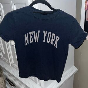 Brandy Melville New York crop top